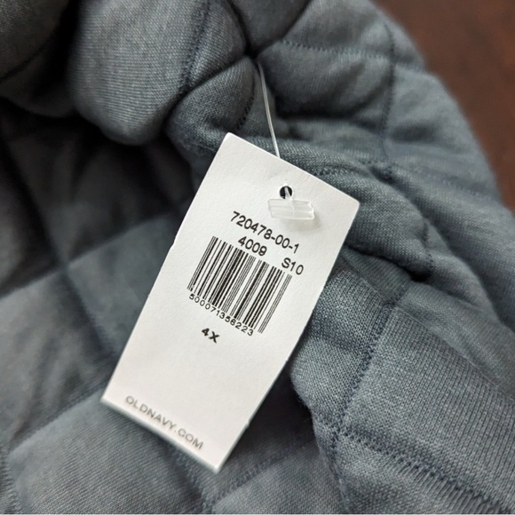 Old Navy Quilted Jacket - Picture 3 of 6